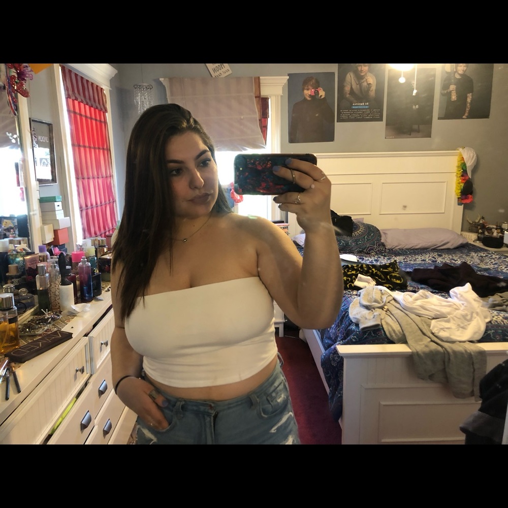 Meet your posher, Brianna!